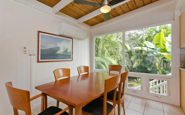 Waimea Point Oceanfront House - (with Air Conditioning)