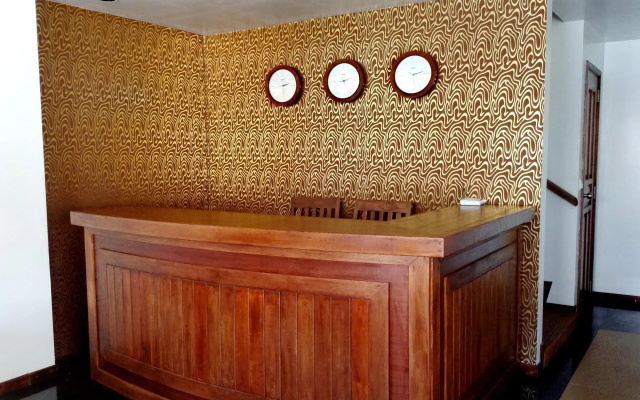 Coco Gili Beach House