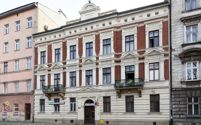 Stanislas Apartment