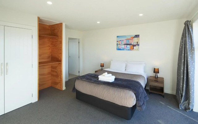 Alpine View Apartment 2