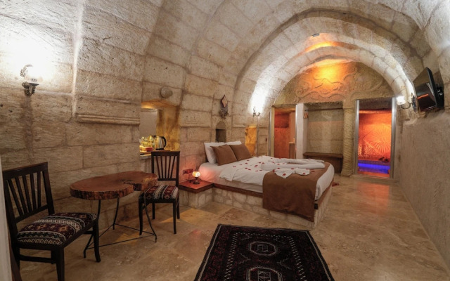By Yüksel Cave Hotel