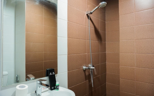 City View Studio Puri Orchard Apartment