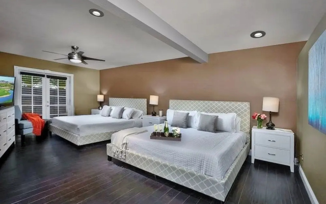 Delcoa Retreat 6br Scottsdale Pool House