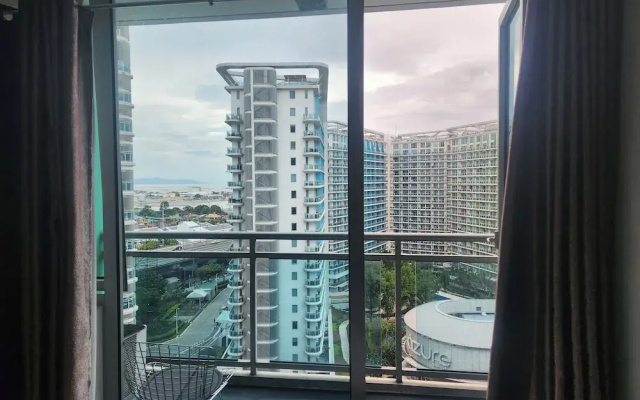 Azure Staycation Philippines by AMRS Near Manila International Airport