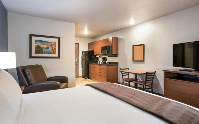 My Place Hotel - Bozeman, MT