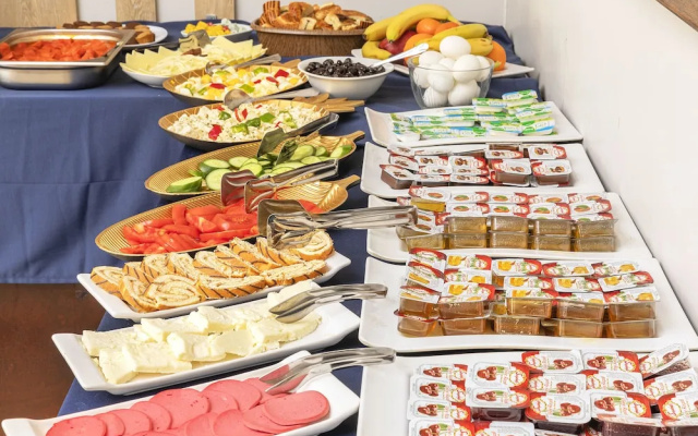 Отель Vefa Suites