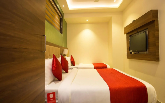 OYO 7154 Hotel Highland Residency