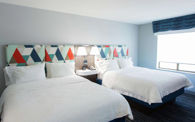 Hampton Inn & Suites Ankeny