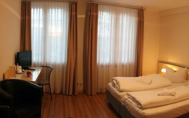 Land Gut Hotel Weisser Schwan