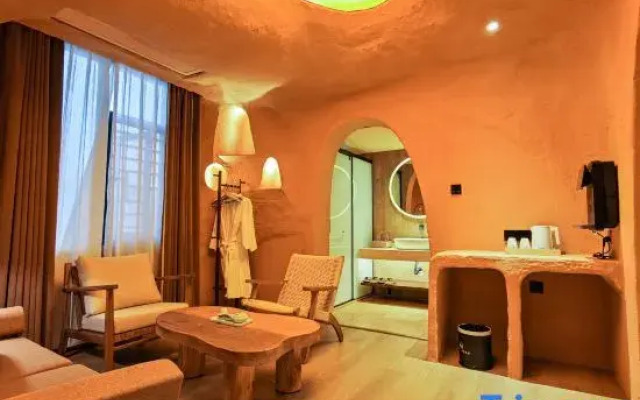 Shan Nabian • Ruyuan Homestay (Hengyang Nanyue Mount Heng Scenic Area)
