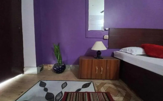 Hotel O River Bank Guest House