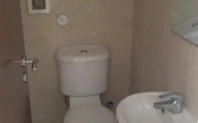 Alexandria Court Apartment No. 5