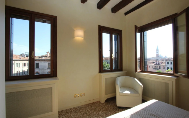 City Apartments - Tintoretto