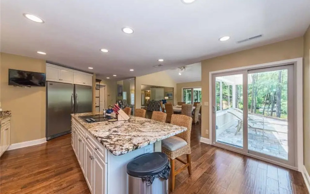 Slack Tide 6 - Four Bedroom Condo