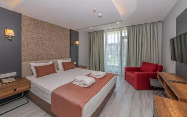 Lavia Hotels Lara