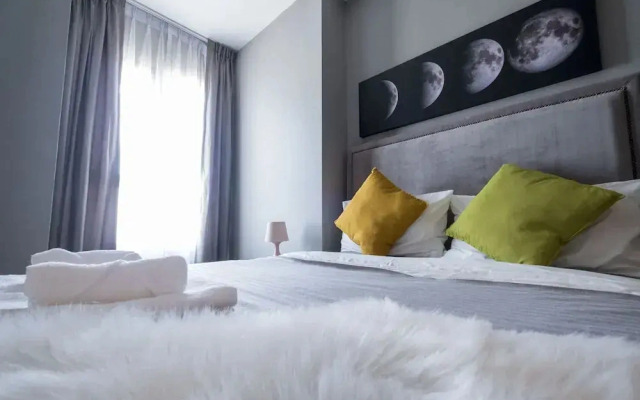 Community Apartment - bkce37