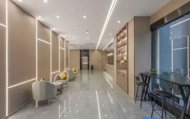 Qingteng Yisu Hotel (Yuyao Xingzheng Service Center)