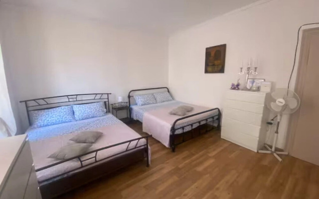 Apartment old Town-novigrad 20 m From the sea