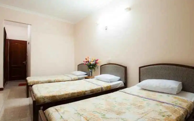 Tay Nguyen Hotel