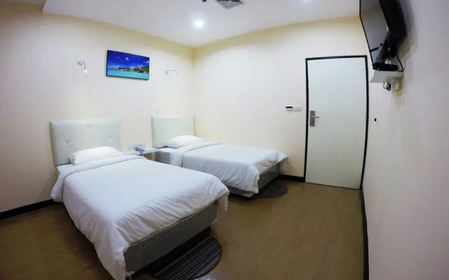 V Place Silom