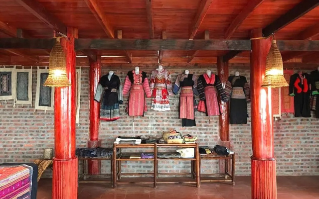 Indigo Snail Boutique Hmong Homestay