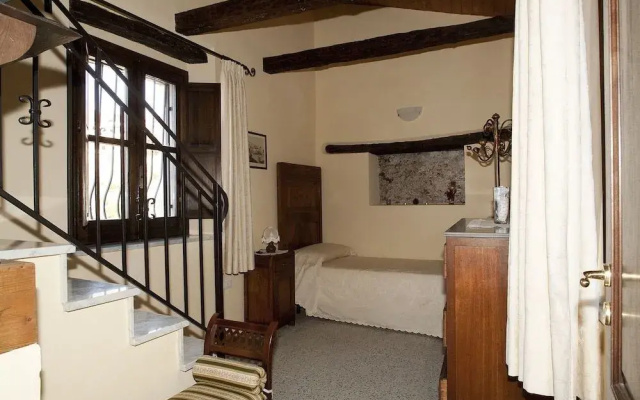B&b Lavinium