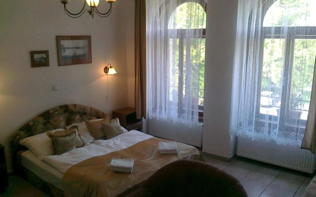Pension Na Hradbach