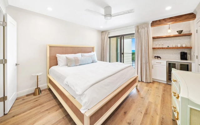 30a Hideaway 2 Bedroom Townhouse by RedAwning