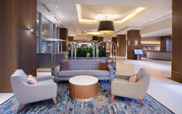 Crowne Plaza Kansas City Downtown by IHG