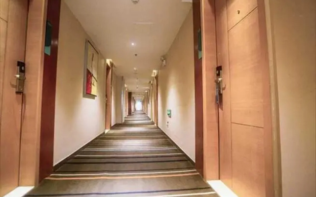 City Comfort Inn Beihai RT-Mart High Speed Railway Station