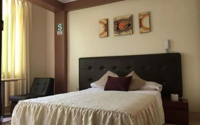 Hotel Queen