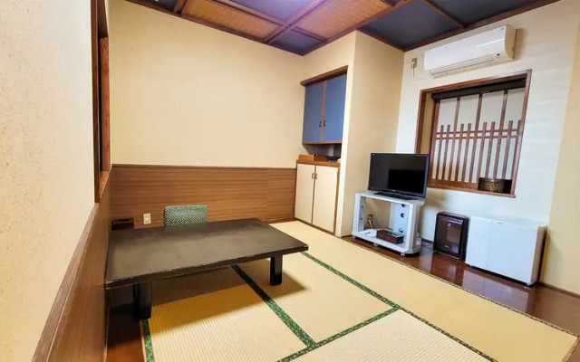 Hamazen Ryokan