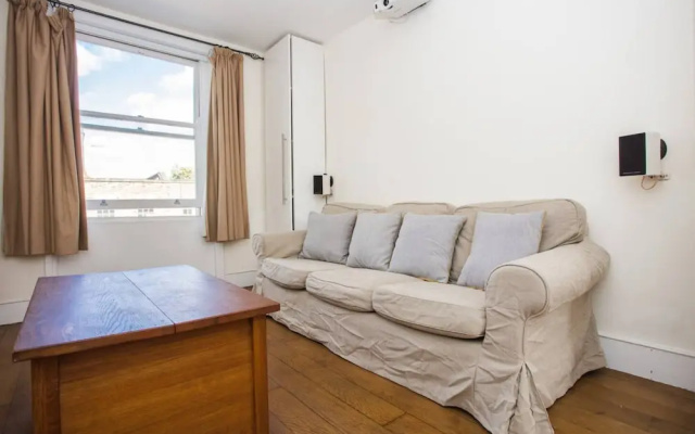 1 Bedroom Flat in West Central London