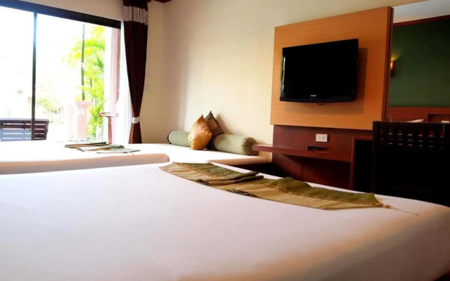 Fanari Khaolak Resort - Courtyard Zone