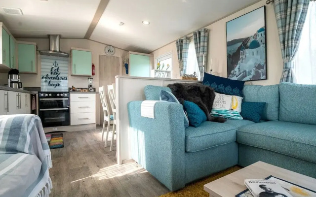 Chalet in Oostkapelle Near the Beach
