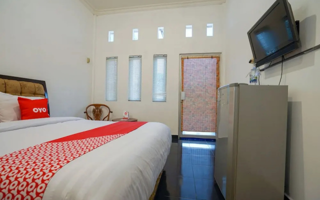 Afifah Homestay Syariah by OYO Rooms