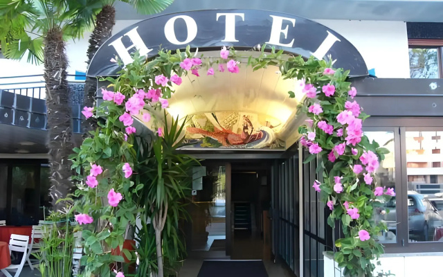 Hotel Serena