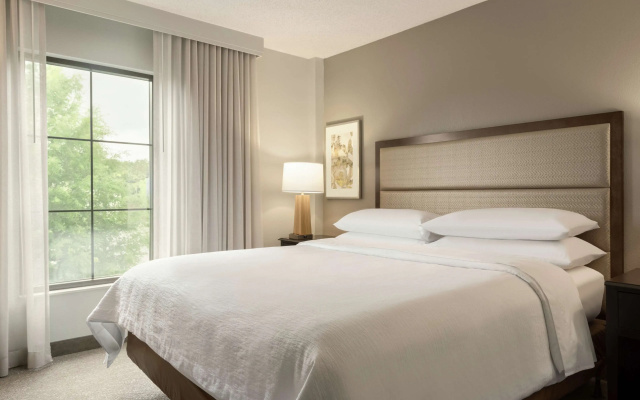 Embassy Suites by Hilton Atlanta Alpharetta