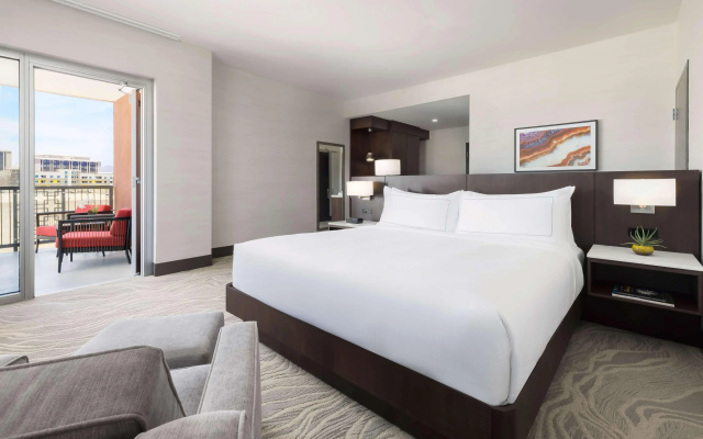 DoubleTree by Hilton Tucson Downtown Convention Center