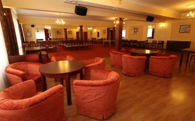 Adria Hotel