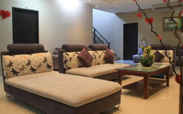 Paglaum Hostel