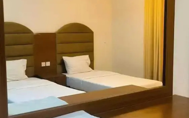 STAR HOUSE AL SALAM St