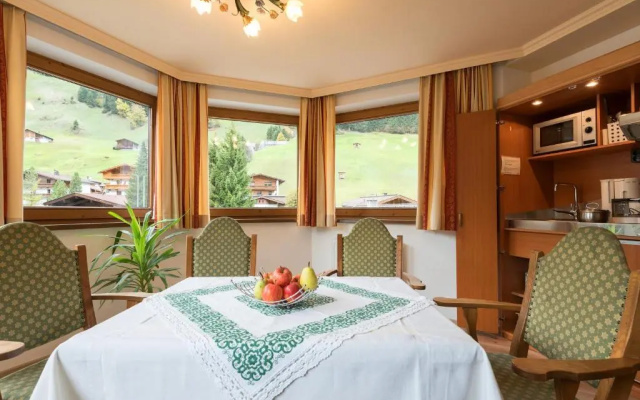 Hotel Pinzger