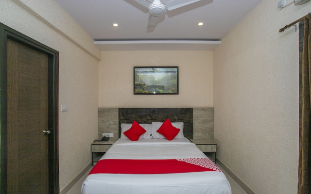 OYO 26197 Pride Suites