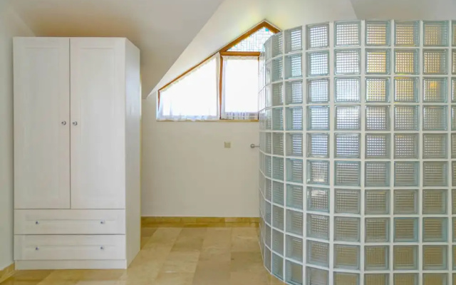 Serena Apartment