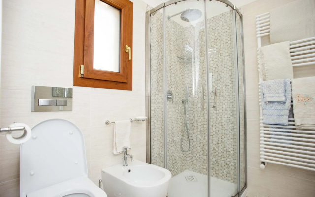 Le Tartarughe Three-room apartment-TRILOCALE LE TARTARUGHE