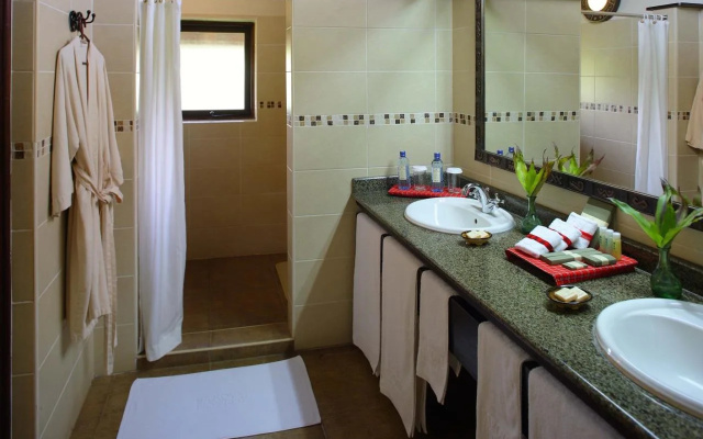 Sarova Mara Game Camp