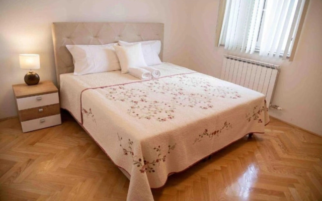 House Isabell