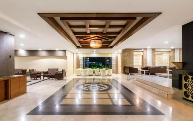 Ring Beach Hotel