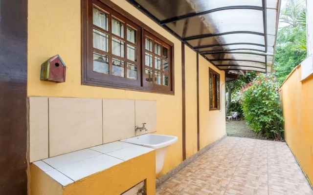 Charming House With BBQ by the sea Mon0099